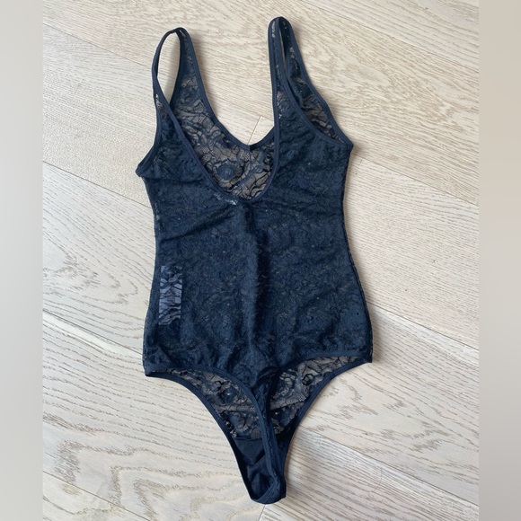 ARITZIA Wilfred Seramy Bodysuit - Black - XS (NWT) - Picture 4 of 4